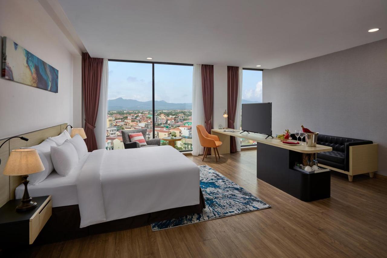 Hotel Khach San Sam Quang Binh Dong Hoi Exteriér fotografie