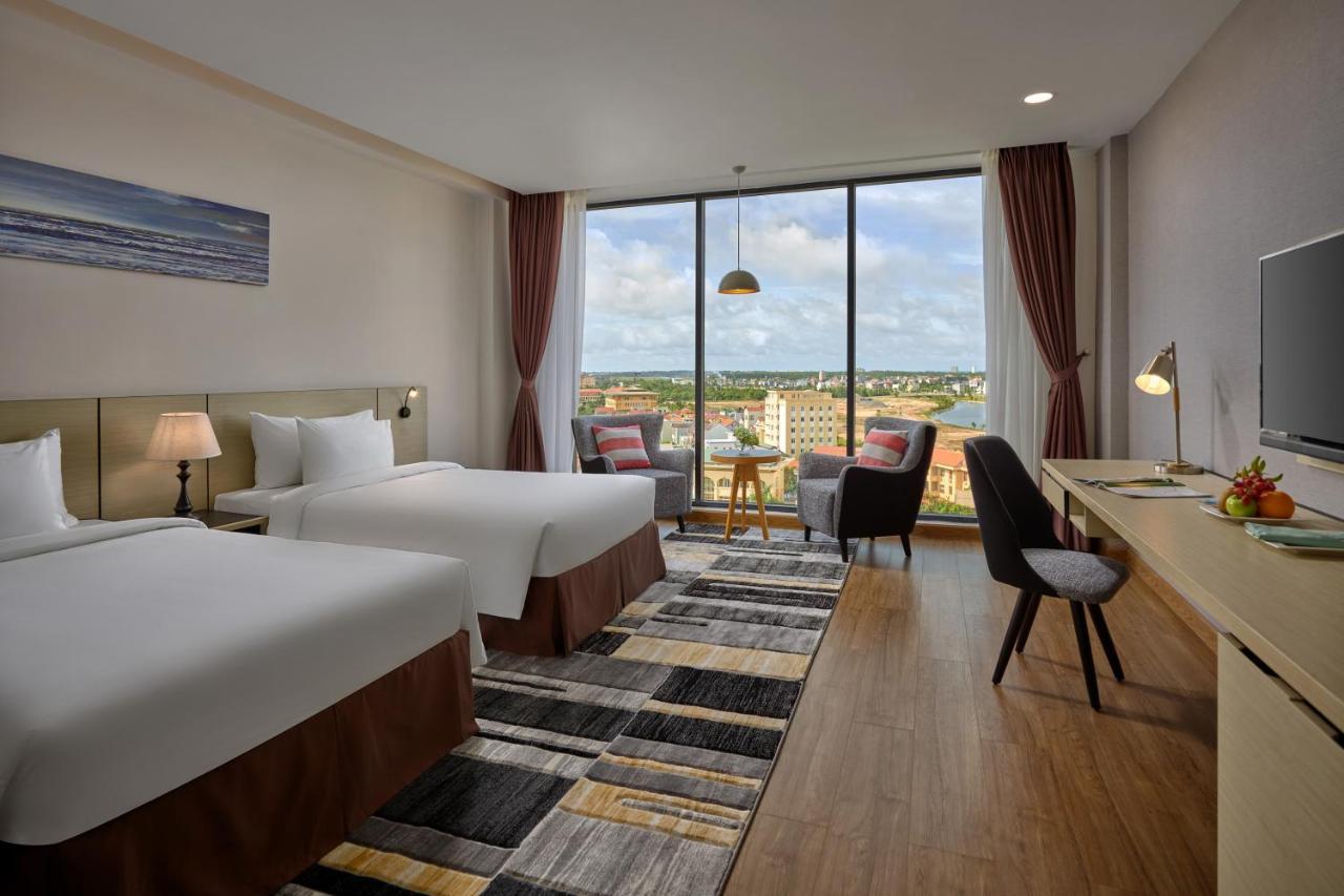 Hotel Khach San Sam Quang Binh Dong Hoi Exteriér fotografie