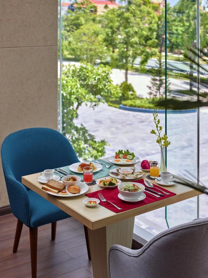 Hotel Khach San Sam Quang Binh Dong Hoi Exteriér fotografie